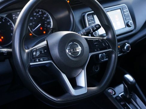 Used 2021 Nissan Kicks S image 13