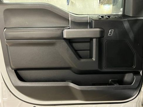 Used 2018 Ford F150 XLT w/ Equipment Group 302A Luxury image 17