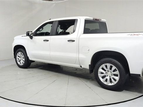 Used 2021 Chevrolet Silverado 1500 Custom w/ LPO, Dark Essentials Package image 3