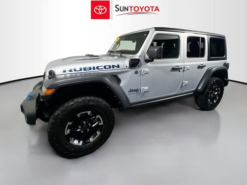 Used 2024 Jeep Wrangler Unlimited Rubicon 4xe AWD/4WD image 9