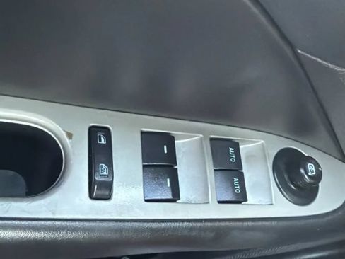Used 2012 Ford Fusion SEL FWD image 40