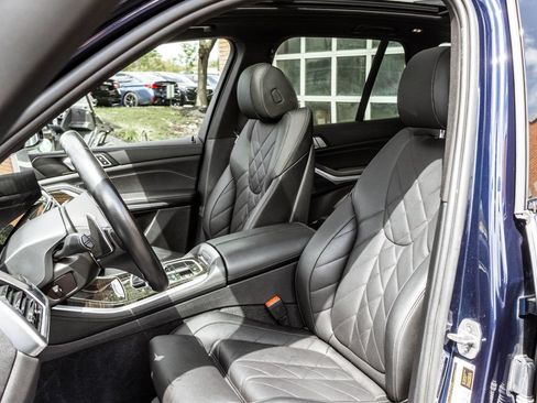 Used 2024 BMW X5 xDrive40i AWD/4WD image 6