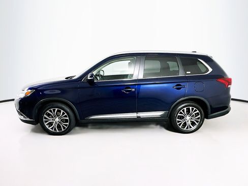 Used 2017 Mitsubishi Outlander SEL AWD/4WD image 4