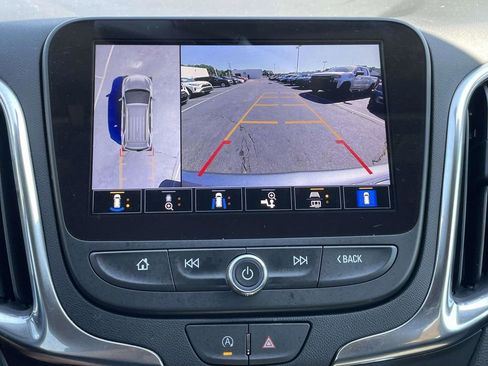 Used 2024 Chevrolet Equinox LT FWD image 38