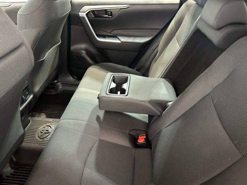 Certified 2025 Toyota RAV4 LE AWD/4WD image 5