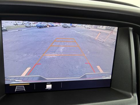 Used 2022 GMC Canyon Elevation w/ Elevation Premium Package image 22