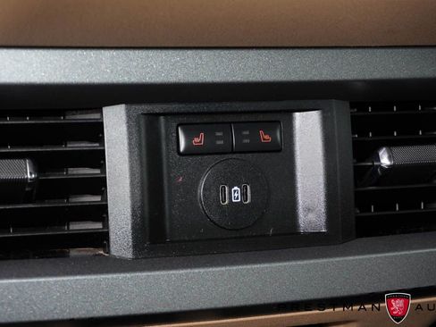 Used 2023 Ford F350 Lariat w/ Lariat Ultimate Package AWD/4WD image 56