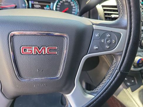 Used 2020 GMC Yukon XL SLT w/ Open Road Package image 24