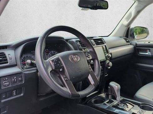 Used 2021 Toyota 4Runner TRD Off-Road Premium w/ Moonroof Package AWD/4WD image 9