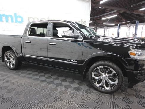 Used 2022 RAM 1500 Limited w/ Body-Colour Bumper Group AWD/4WD image 8