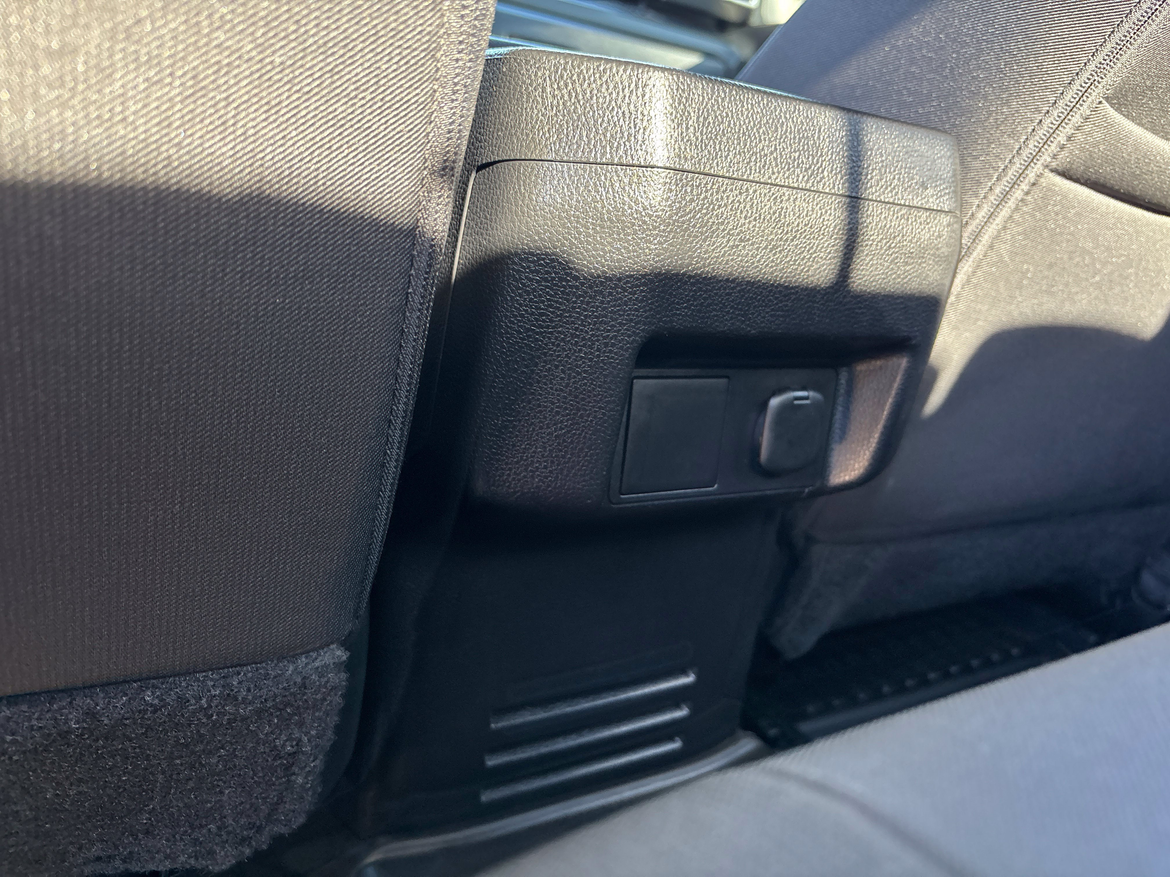 Used 2025 Toyota Tacoma SR RWD image 36