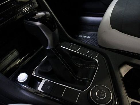 New 2026 Volkswagen Taos SE AWD/4WD image 13