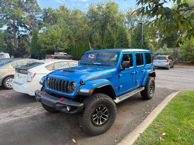 Used 2026 Jeep Wrangler Unlimited Rubicon AWD/4WD image 1