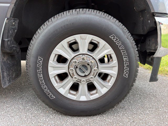 Used 2021 Ford F250 XL w/ STX Appearance Package AWD/4WD image 7