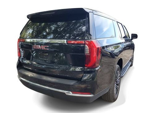 Used 2025 GMC Yukon XL Elevation RWD image 4