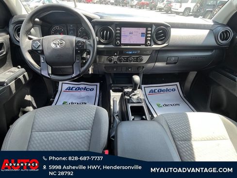 Used 2022 Toyota Tacoma SR AWD/4WD image 9
