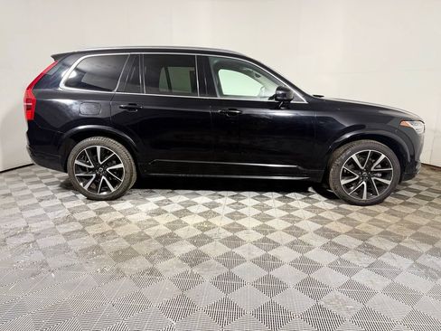 Used 2020 Volvo XC90 T6 Momentum w/ Protection Package Premier AWD/4WD image 8