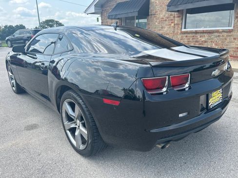 Used 2011 Chevrolet Camaro LT w/ RS Package RWD image 9