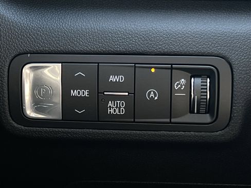 New 2026 GMC Terrain Denali w/ LPO, Floor Liner Package image 15