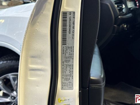 Used 2021 Dodge Durango Citadel w/ Technology Group image 36