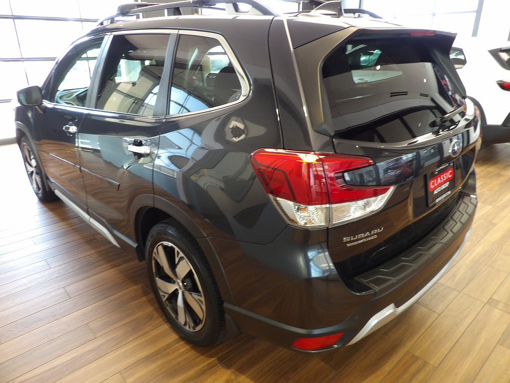 Used 2019 Subaru Forester Touring w/ Popular Package #3 AWD/4WD image 8