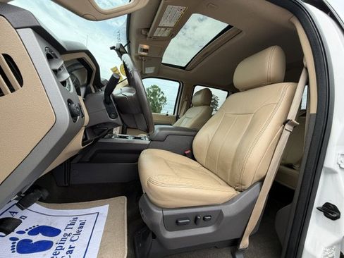 Used 2015 Ford F250 Lariat w/ FX4 Off-Road Package AWD/4WD image 7