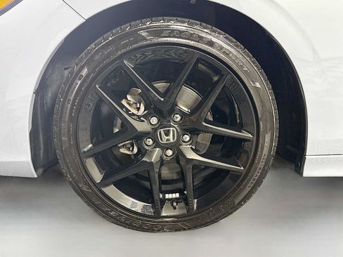 Used 2024 Honda Civic Sport image 28