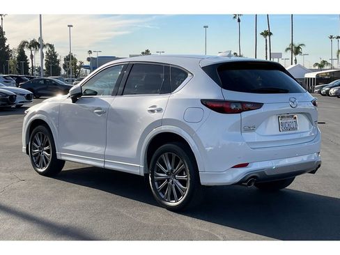 Certified 2025 MAZDA CX-5 Signature image 4