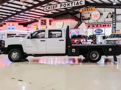 Used 2019 Chevrolet Silverado 3500 W/T w/ WT Convenience Package image 13