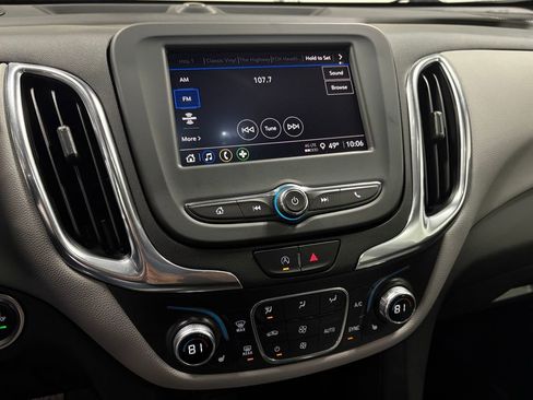 Used 2022 Chevrolet Equinox LT image 21