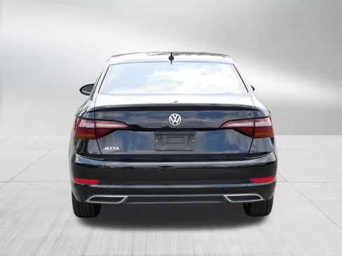 Used 2019 Volkswagen Jetta R-Line w/ R-Line Cold Weather Package FWD image 6