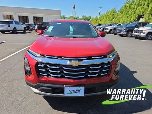 New 2026 Chevrolet Equinox LT AWD/4WD image 2