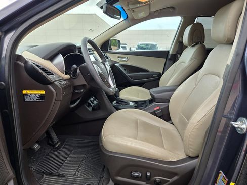 Used 2017 Hyundai Santa Fe Sport FWD image 9