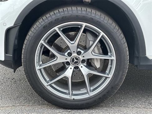 Used 2023 Mercedes-Benz GLC 300 4MATIC Coupe image 8