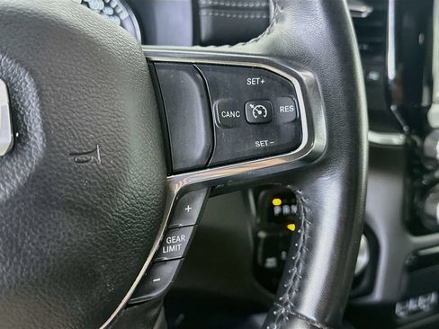 Used 2024 RAM 1500 Laramie AWD/4WD image 26