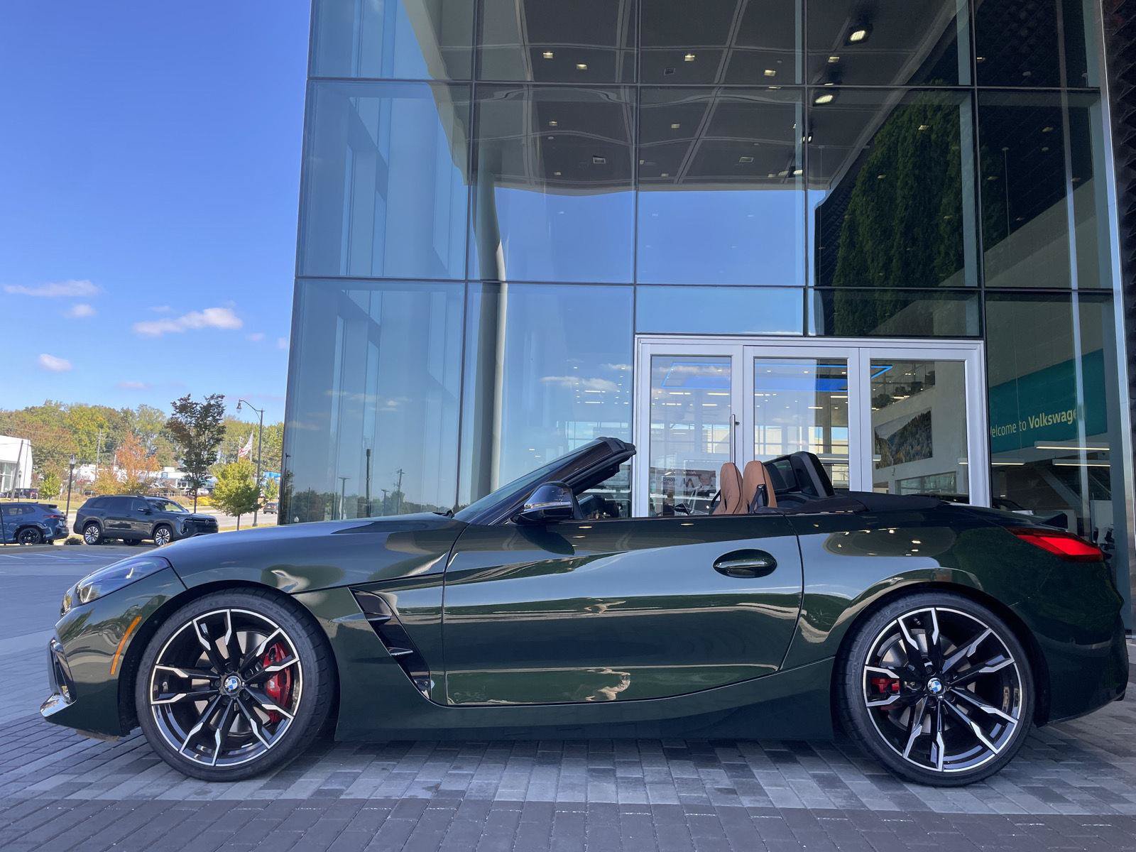 Used 2026 BMW Z4 M40i w/ Premium Package RWD image 16