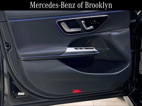 Used 2026 Mercedes-Benz E 350 4MATIC Sedan image 21