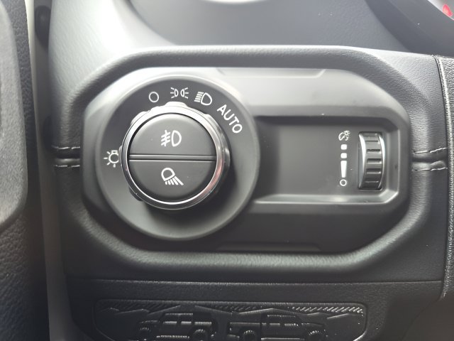 New 2026 Jeep Gladiator Sport AWD/4WD image 11