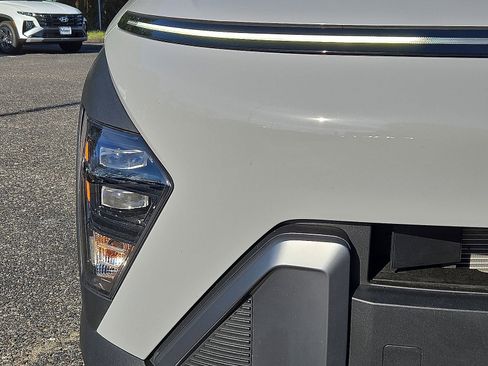 Used 2026 Hyundai Kona SEL Sport AWD/4WD image 7