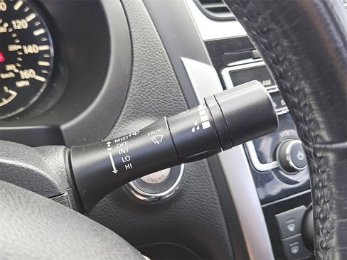 Used 2018 Nissan Altima 2.5 SV image 20