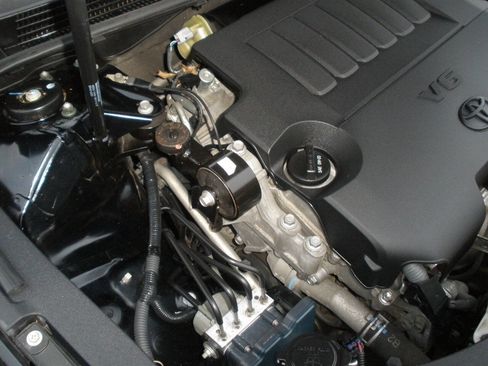 Used 2013 Toyota Avalon Limited image 14