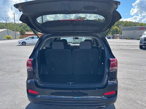 Used 2019 Kia Sorento LX image 23