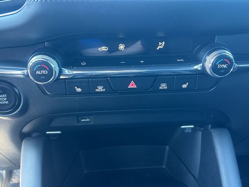 Used 2020 MAZDA MAZDA3 AWD Hatchback w/ Preferred Pkg image 25