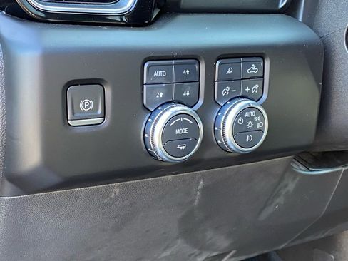 Used 2022 GMC Sierra 1500 Denali image 12