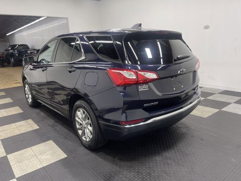 Used 2020 Chevrolet Equinox LT w/ Driver Convenience Package AWD/4WD image 2