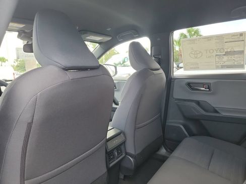 New 2026 Toyota RAV4 SE w/ Convenience Package AWD/4WD image 25