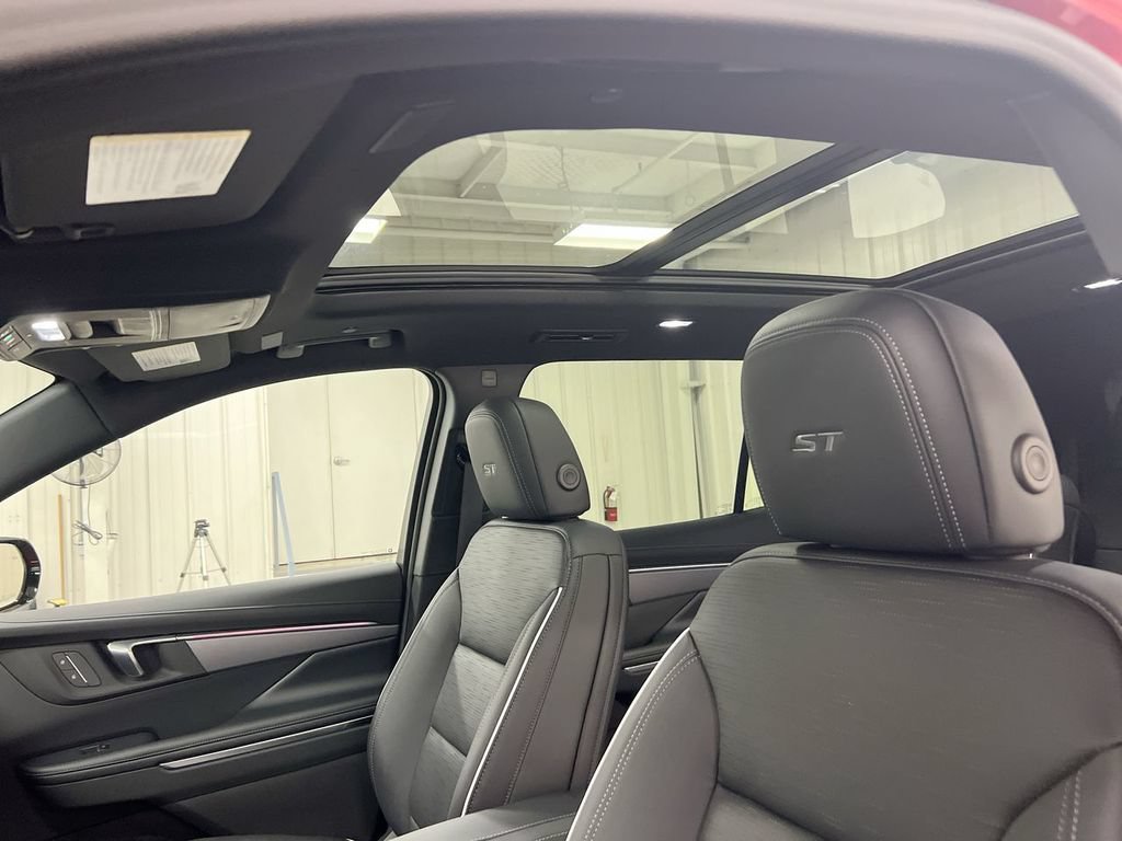 New 2026 Buick Enclave Sport Touring w/ Power Package FWD image 20