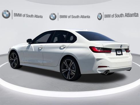Used 2023 BMW 330i Sedan w/ Convenience Package RWD image 24