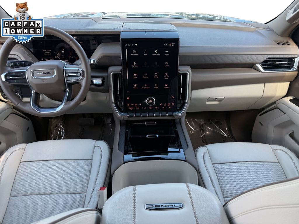Used 2025 GMC Yukon XL Denali AWD/4WD image 10