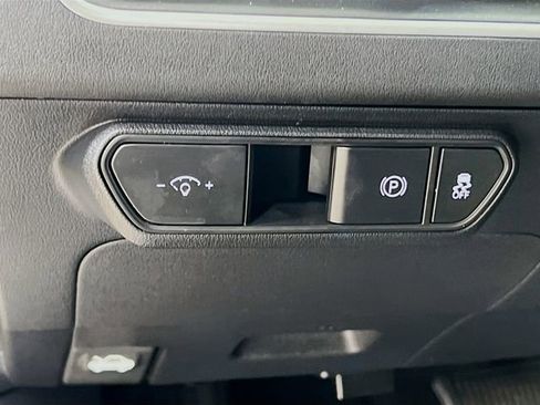 Certified 2025 Kia K4 FWD image 10